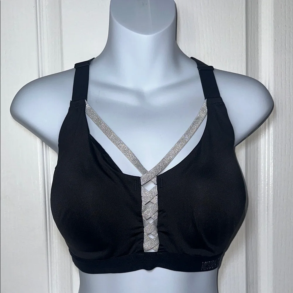 Victoria Sport sports bra size‎ 34DD color black